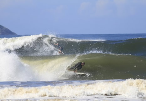 Surf en Guarda do Embaú